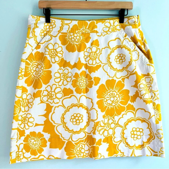 Boden Dresses & Skirts - Boden Gold Yellow White Floral Retro Mini Skirt